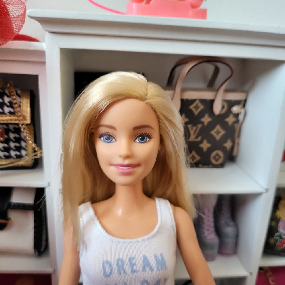 Pre-owned Barbie Doll Dream All DayTop Skirt & Mini Brands Metallic Pink Bag - Picture 7 of 7